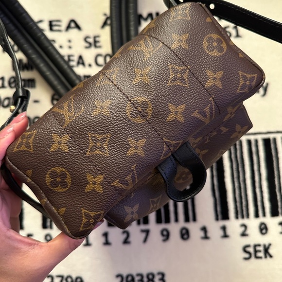 β SOLD! Authentic Louis Vuitton Palm Springs PM in monogram canvas - Picture 9 of 12